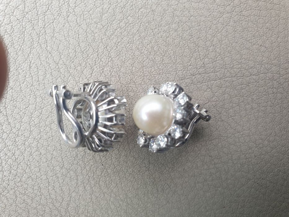 Vand set cercei cu diamante