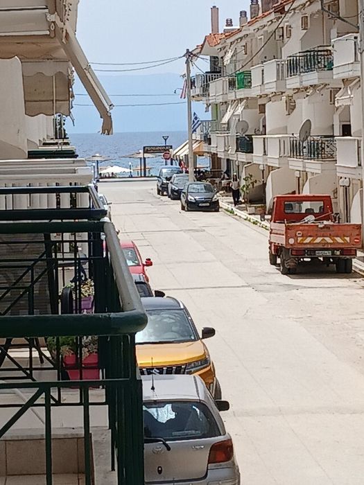 Апартамент с две спални в Паралия Офринио на 100 метра от плажа