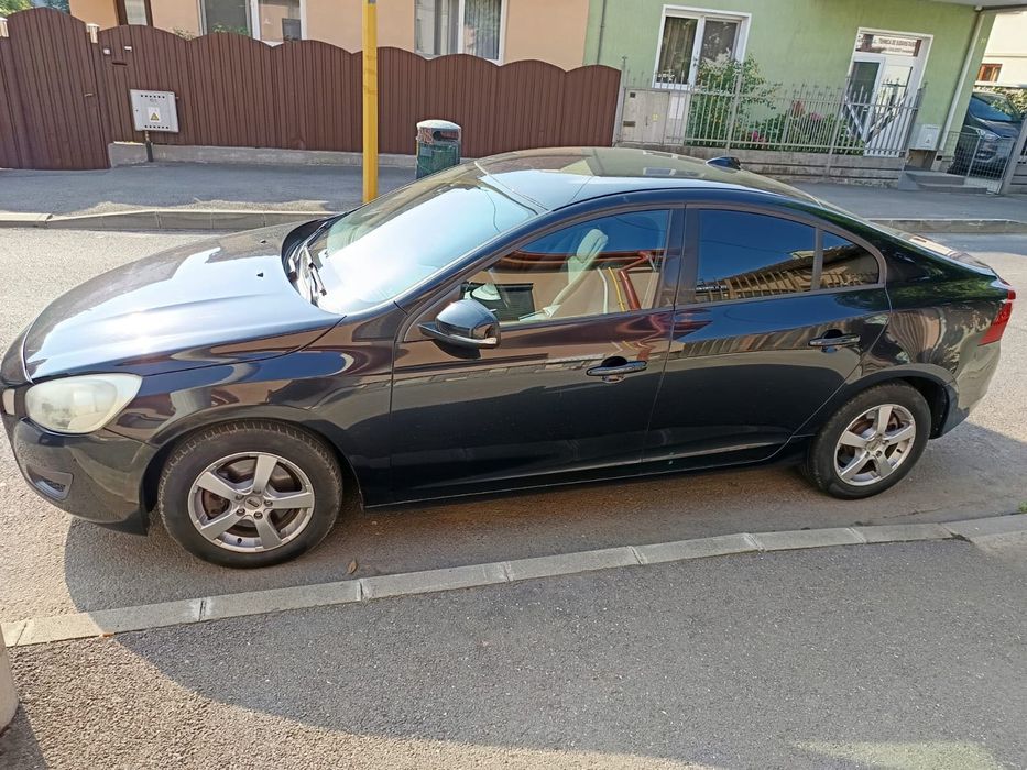 Volvo S60, 6.000 euro