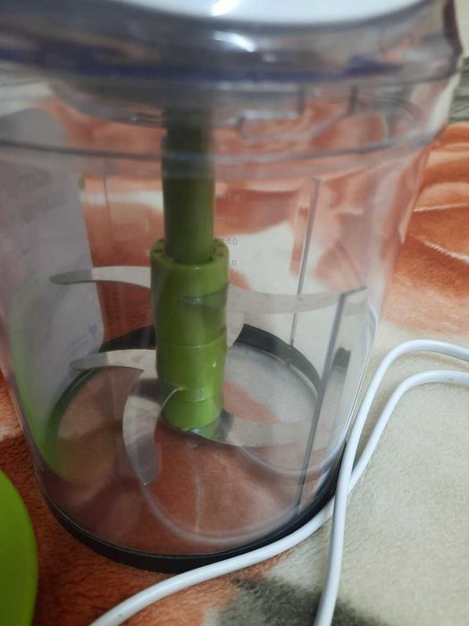 Чисто нов чопър Rohnson R-516 отличен за домашна употреба.