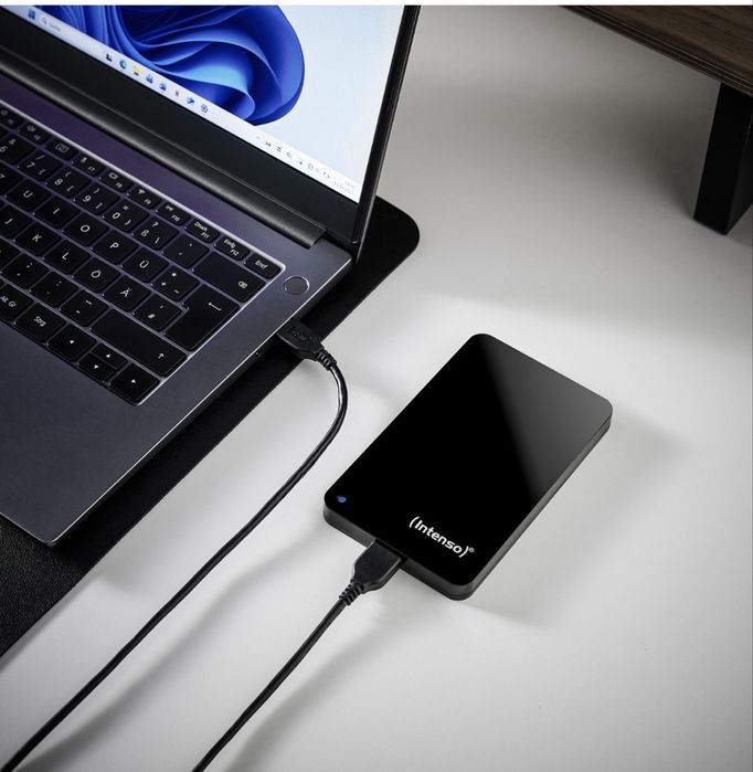 Твърд диск INTENSO 6021560 HD 1 TB 2.5" USB 3.0 черен