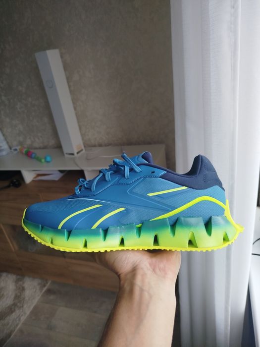 Кроссовки Reebok 43 размер(28см)
