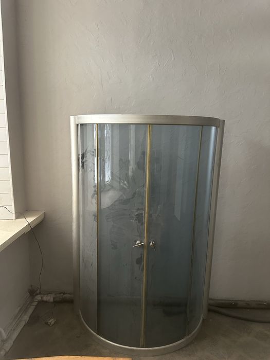 Душевая кабина без поддона