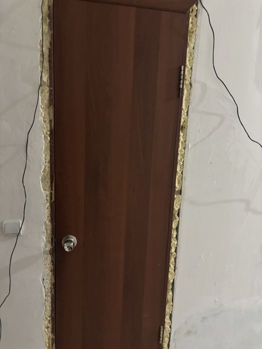 Срочно продам 4 двери