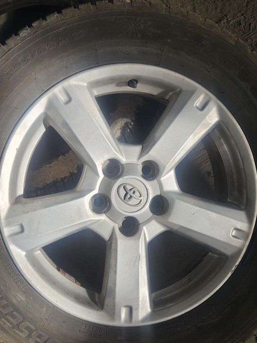 Гуми с джанти , зимни