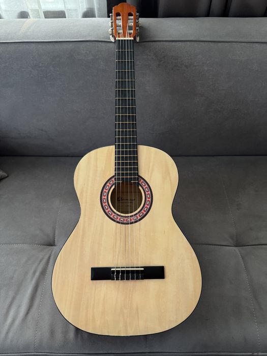 Классическая гитара