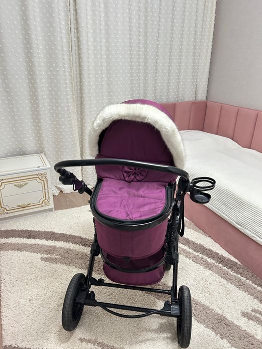 Продам коляску в хорошем состояние