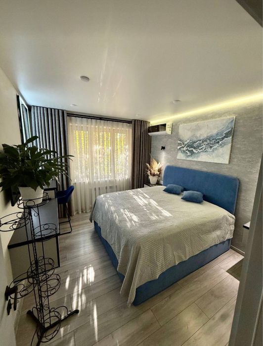 Евро квартира 3/2/4 на: Цум,Ц-7, 110школа