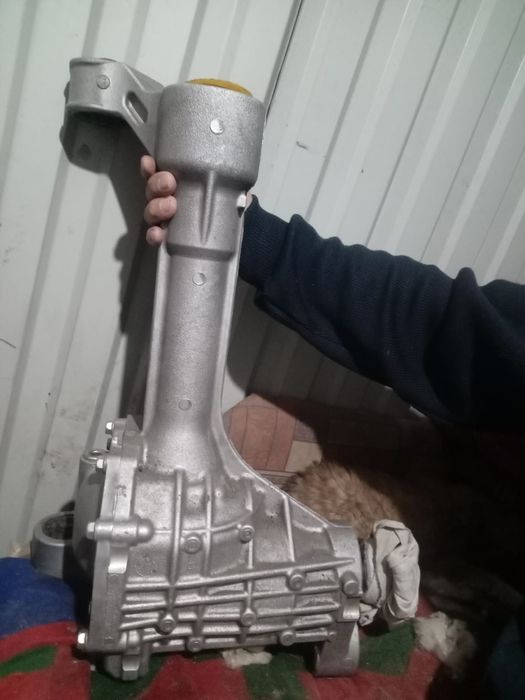 Редуктор переднего
Подходит для автомобилей Nissan Pathfinder