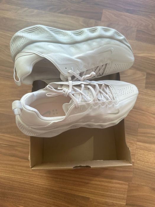 Мъжки снейкъри Nike Ava Rover