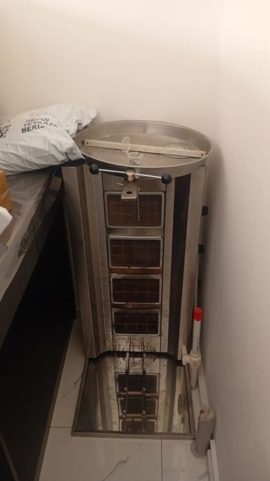 Fast food apparatlari sotiladi