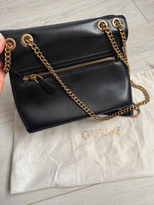 geantă de umăr guess