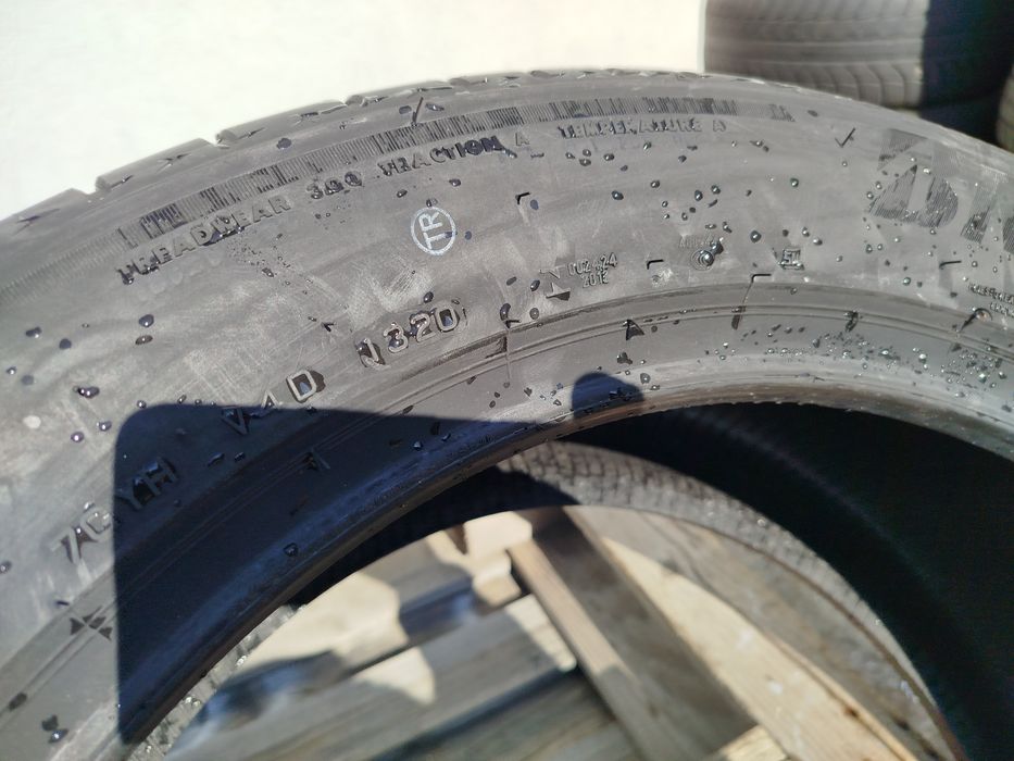 285/45/20 Бриджстоун ДОТ 2018 и 2020 г - Чисто Нови