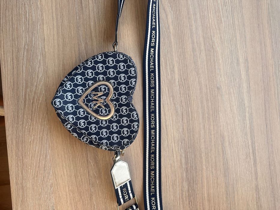 Оригинална чанта Michael Kors