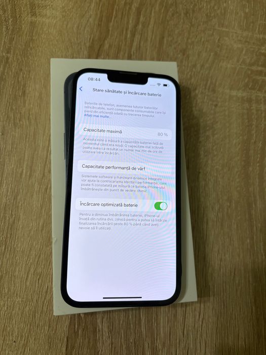 Iphone 13 80% baterie