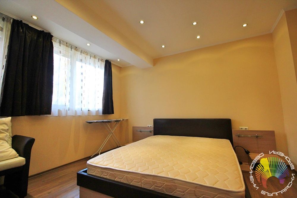 Дава се под наем Двустаен апартамент в Бургас, Изгрев - 75 кв.м за 459 € - Снимка #10