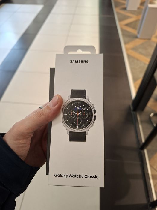 Samsung watch 8 classic 46mm, lte, esim.