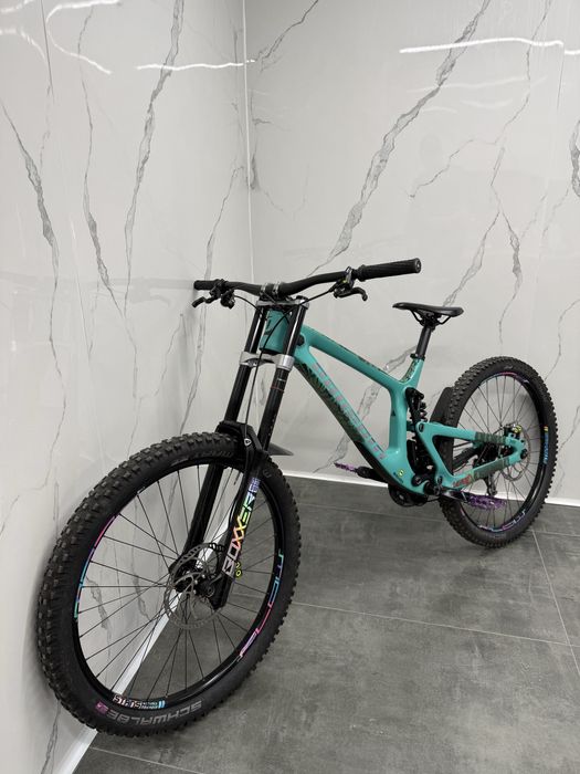 Велосипед за спускане Propain Rage CF 2020 L 27.5