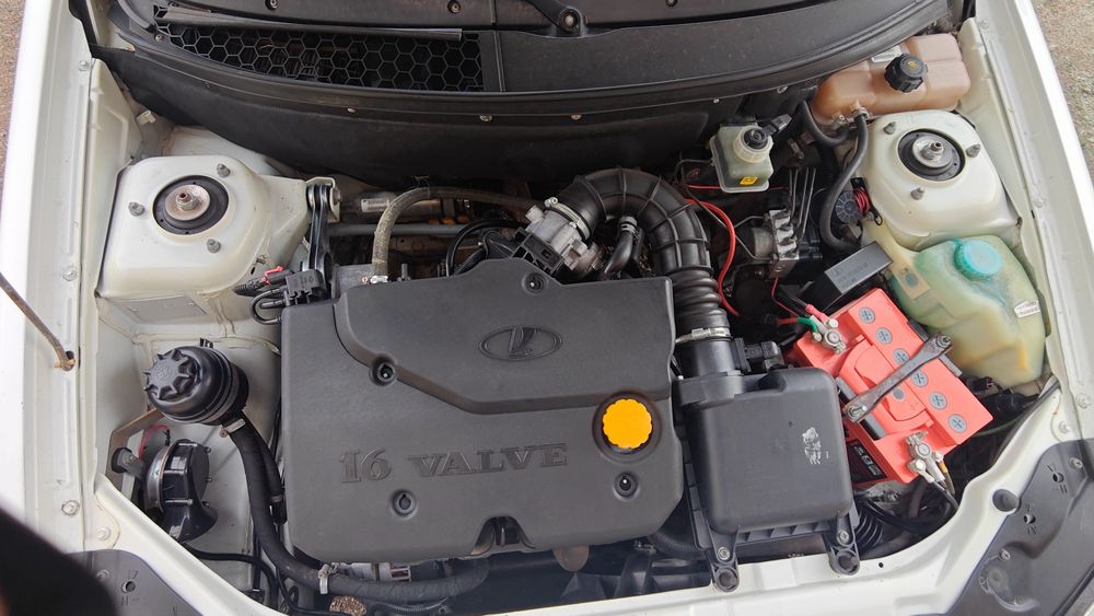 Продается приора универсал