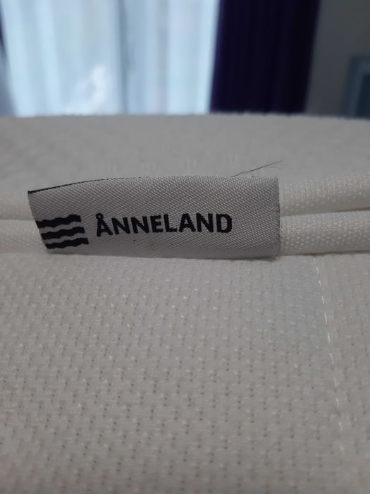 Vând saltea  ÅNNELAND 90x200 x24cm