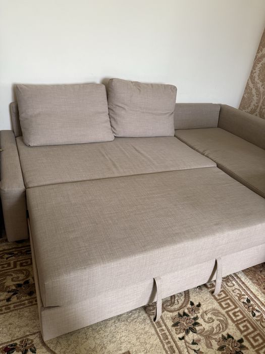 Диван угловой Икеа