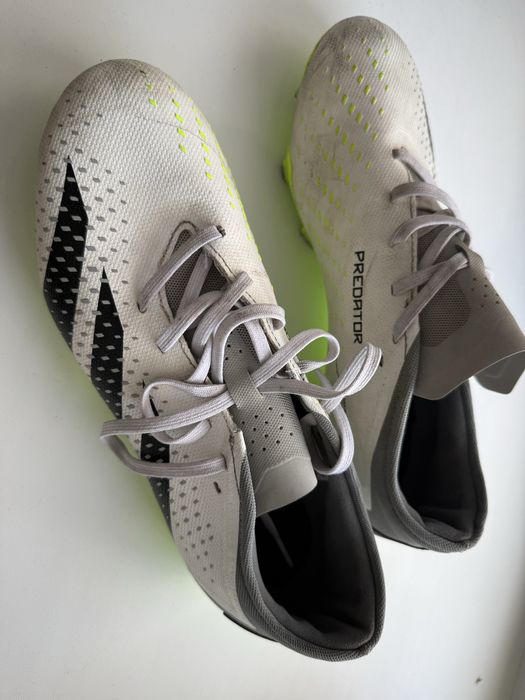 Футбольные бутсы