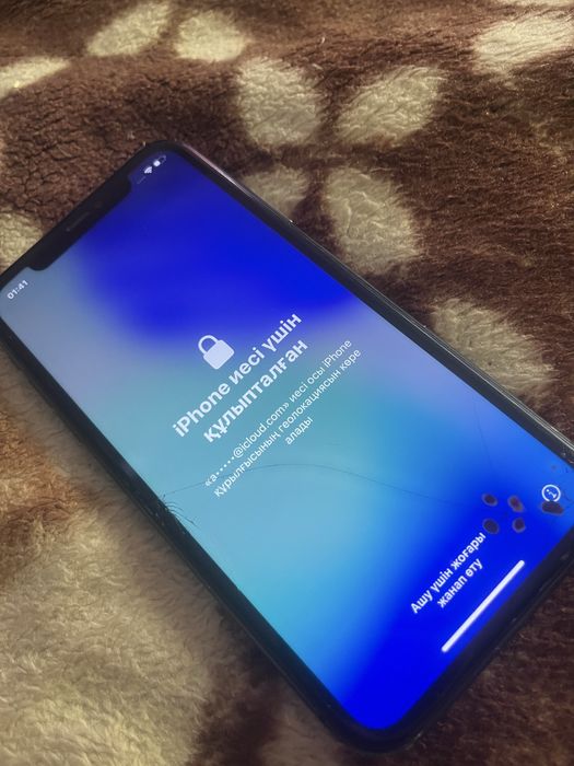 Продам айфон 11 торг