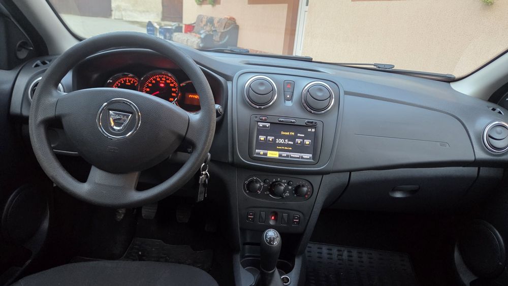 DACIA Sandero 2015 — imagine 5