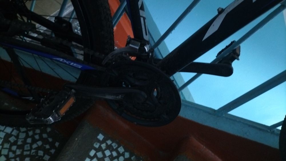 Продам велик AXİS