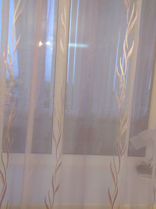 Продам тюль для гостиной