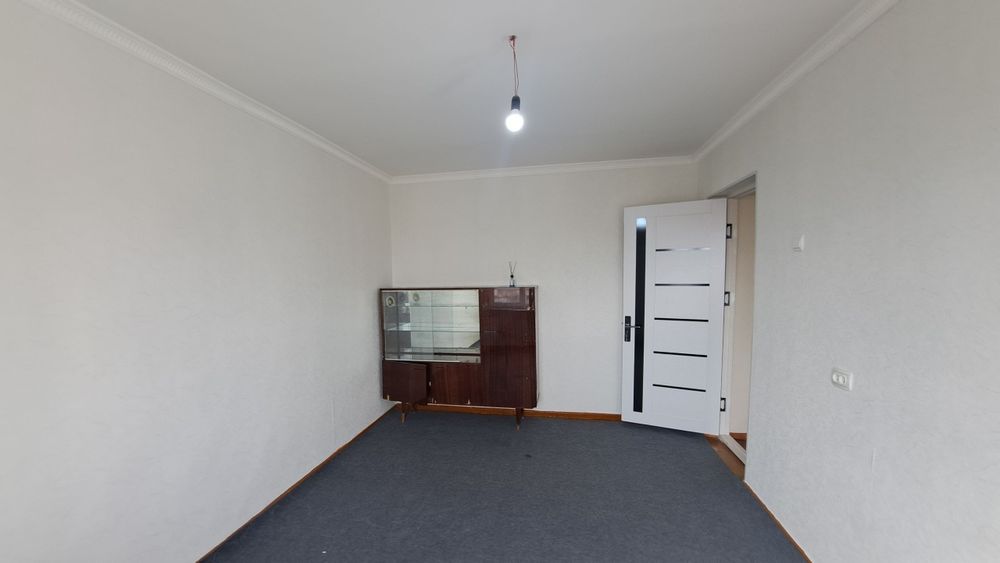 Аренда 1 ком квартира в 9 мкр 5 этаж