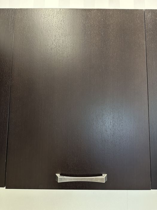 Продам кухню с техникой 4,7 м