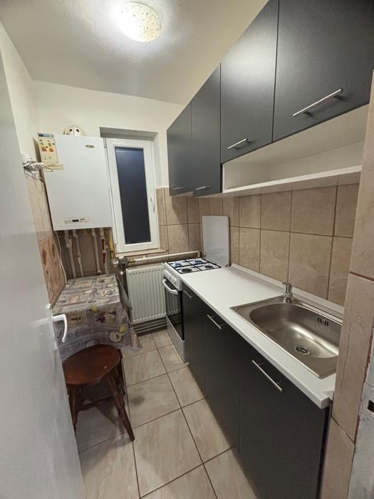 De inchiriat apartament 2 camere - zona piata mica ( str Minerilor)