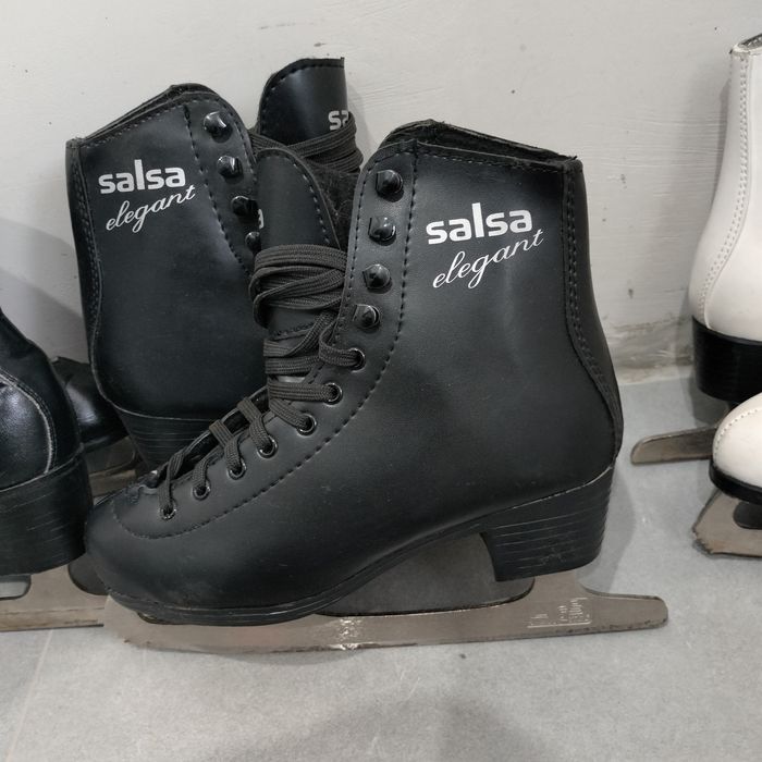 КОНЬКИ в отличном состоянии