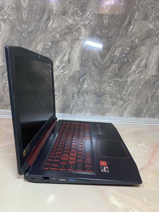 Ноутбук Acer Nitro