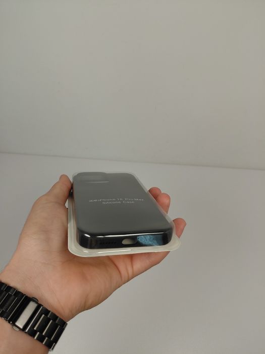 Husa Apple pentru Iphone 16 Pro max