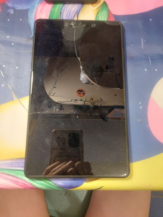 Продаю планшет в хорошем состоянии