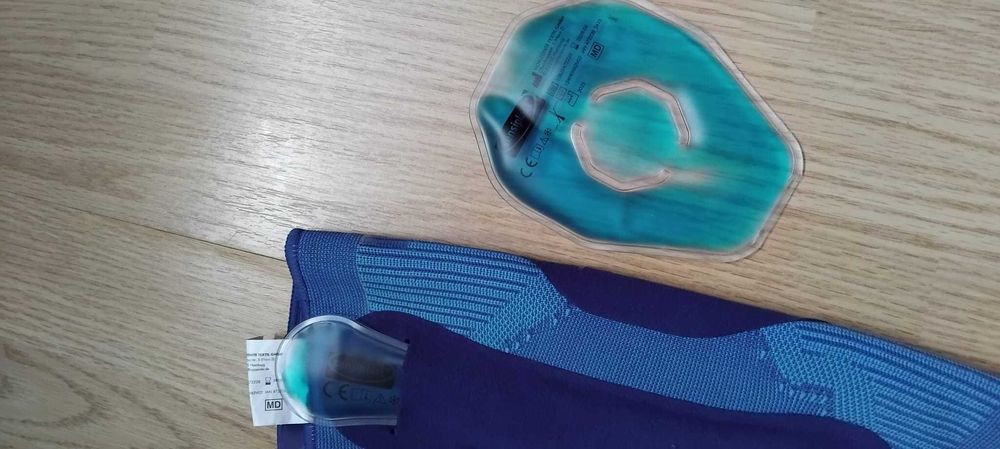 Genunchiera noua cu pernute de racire ,L si XL