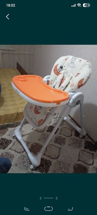 Детский стульчик для кормления