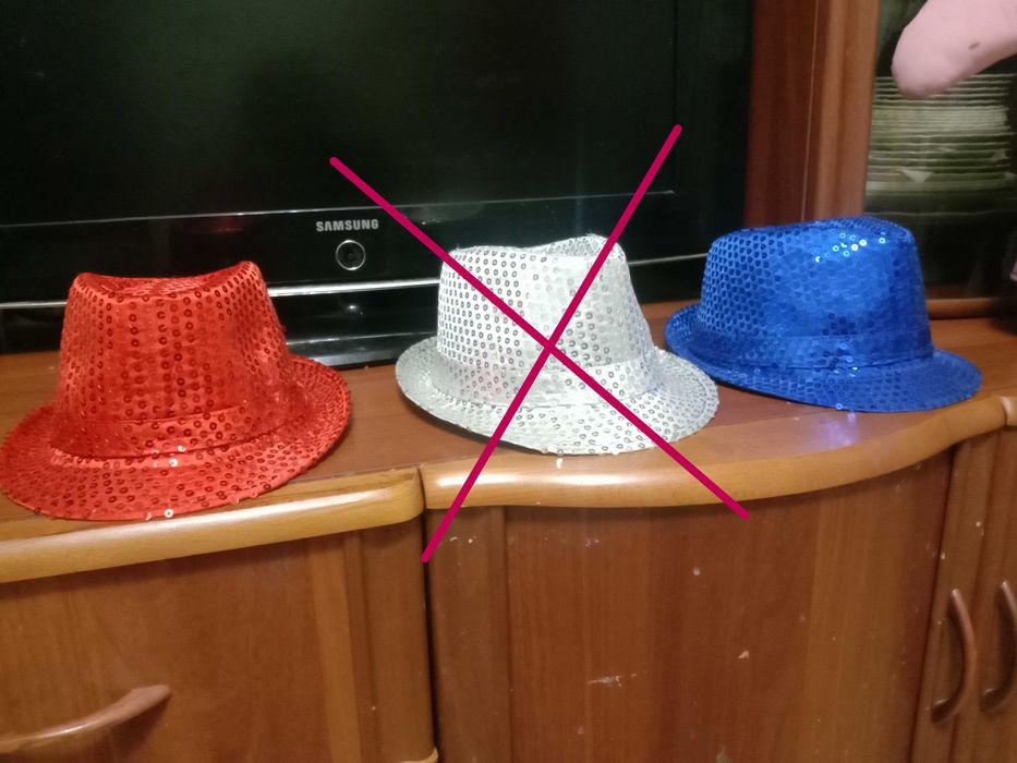 Шляпы для праздника с паетками