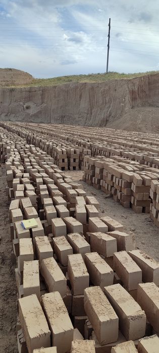 Pishgan va hom g'isht