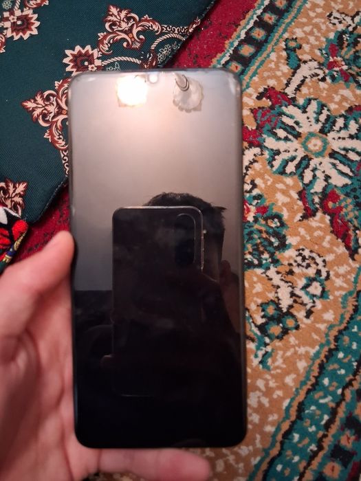 VivoY04 сатылады