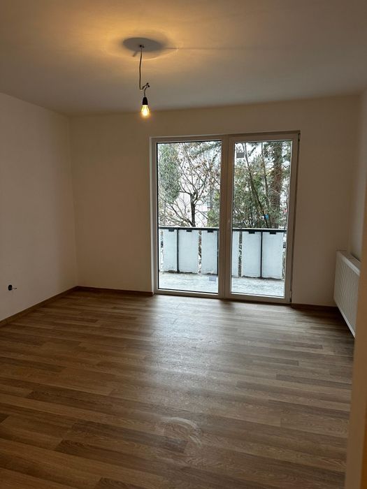 Apartament 2 camere, Dâmbu, etajul 2