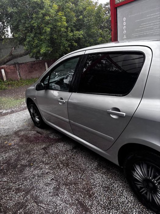 Продам Peugeot 307