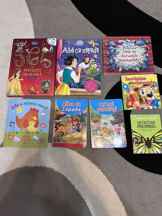 Tablă, banca-masa, carti si puzzle-uri copii 2-5 ani