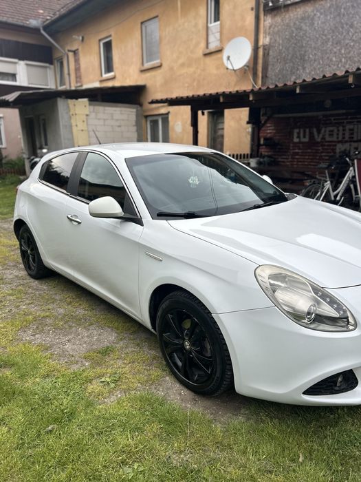 Alfa Romeo Giulietta 1.6 JTDm – 2011 (prima înmatriculare 2012) – 180.524 km