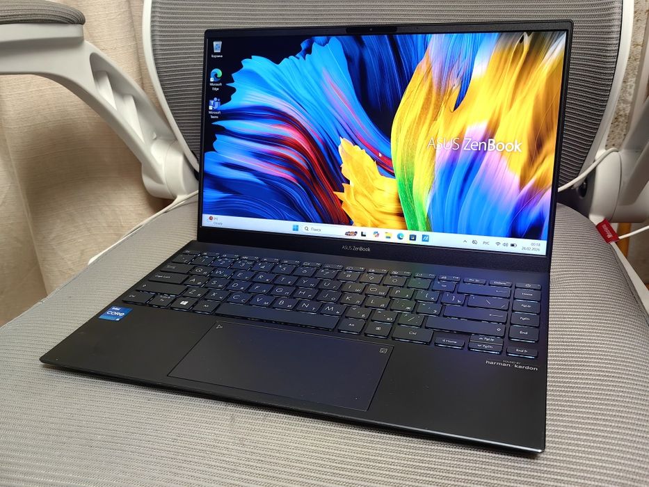 Продам Asus Zenbook 14 i5-1135G7, 8Gb, 512SSD, 600nit, 100%SRGB