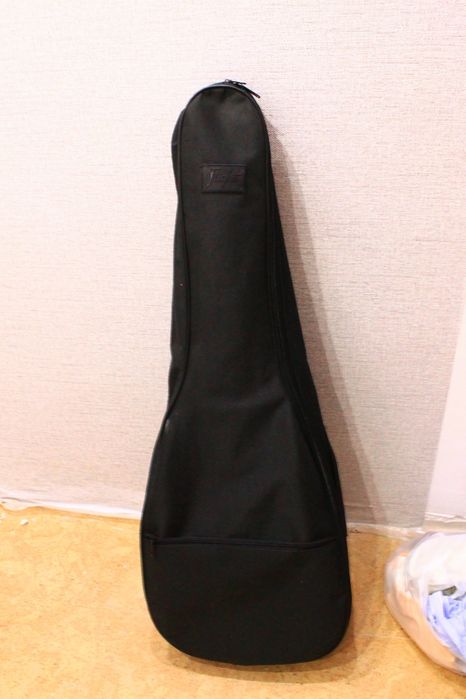 чехол и гитара ADAGIO СРОЧНО