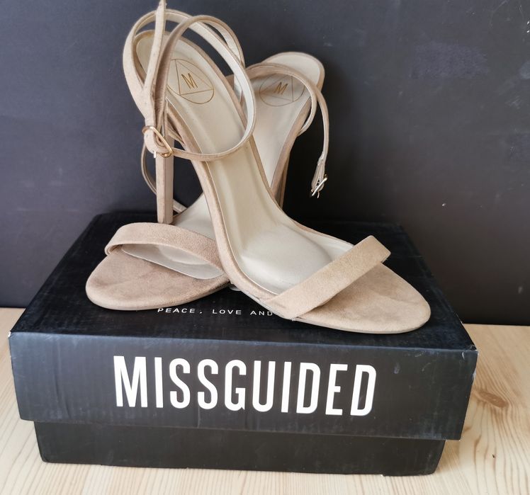 Sandale nude Missguided