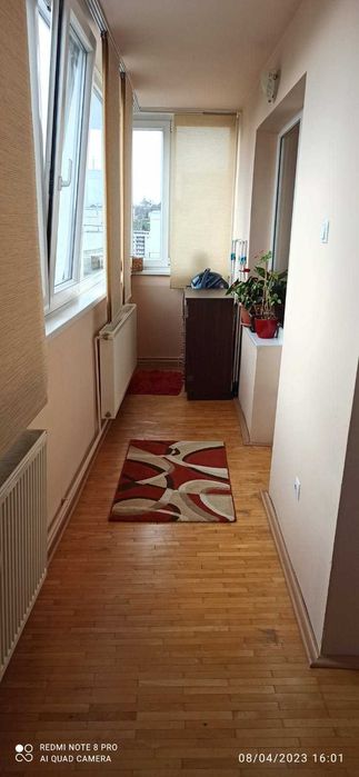 Inchiriez apartament cu 3 camere, complet mobilat și utilat (pe termen lung):